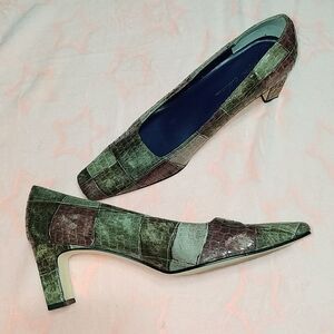 Stefanie Collection chunky heel size 9M